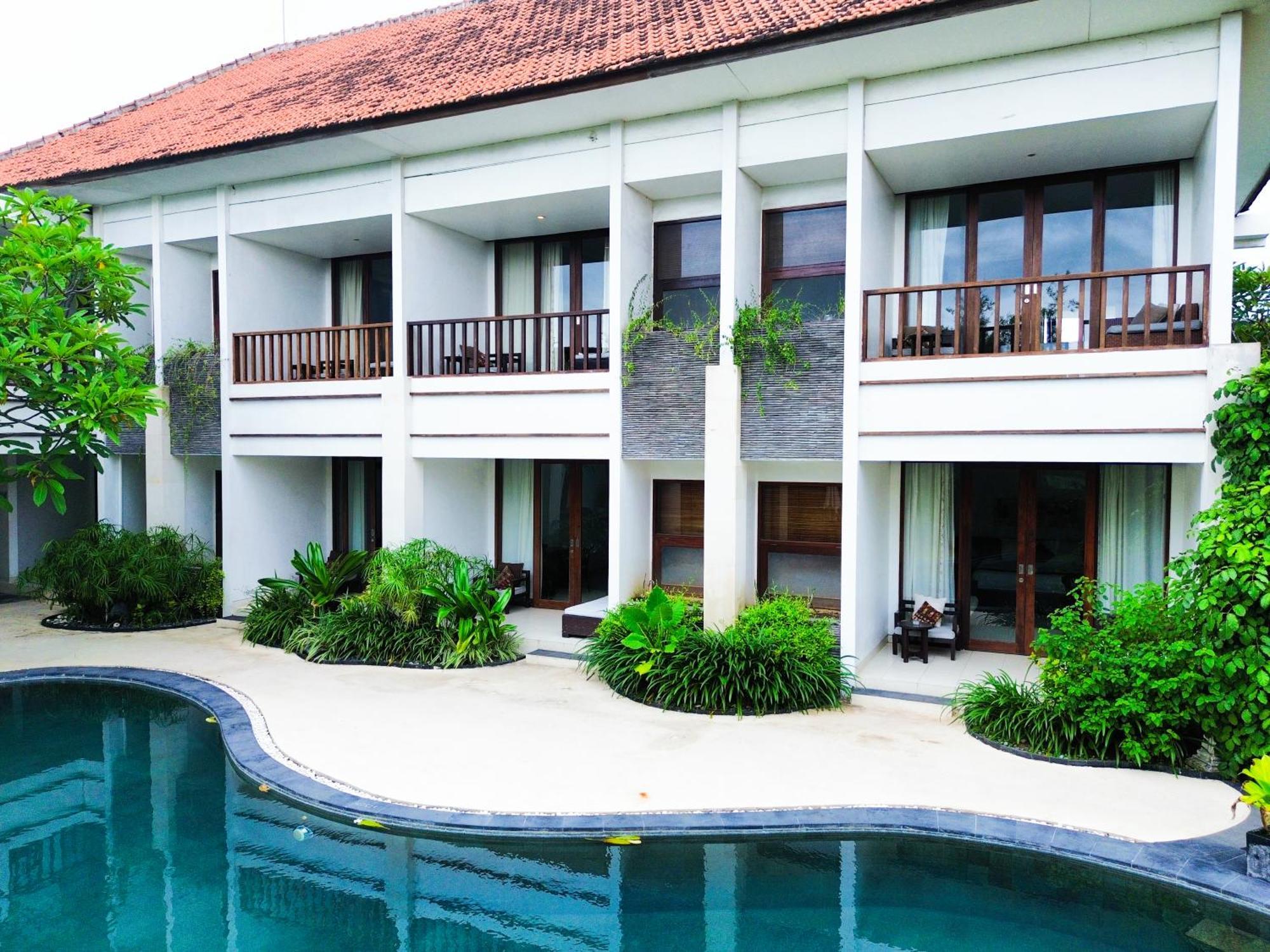 Villa Diana Bali 16 Bedrooms Семиньяк Экстерьер фото
