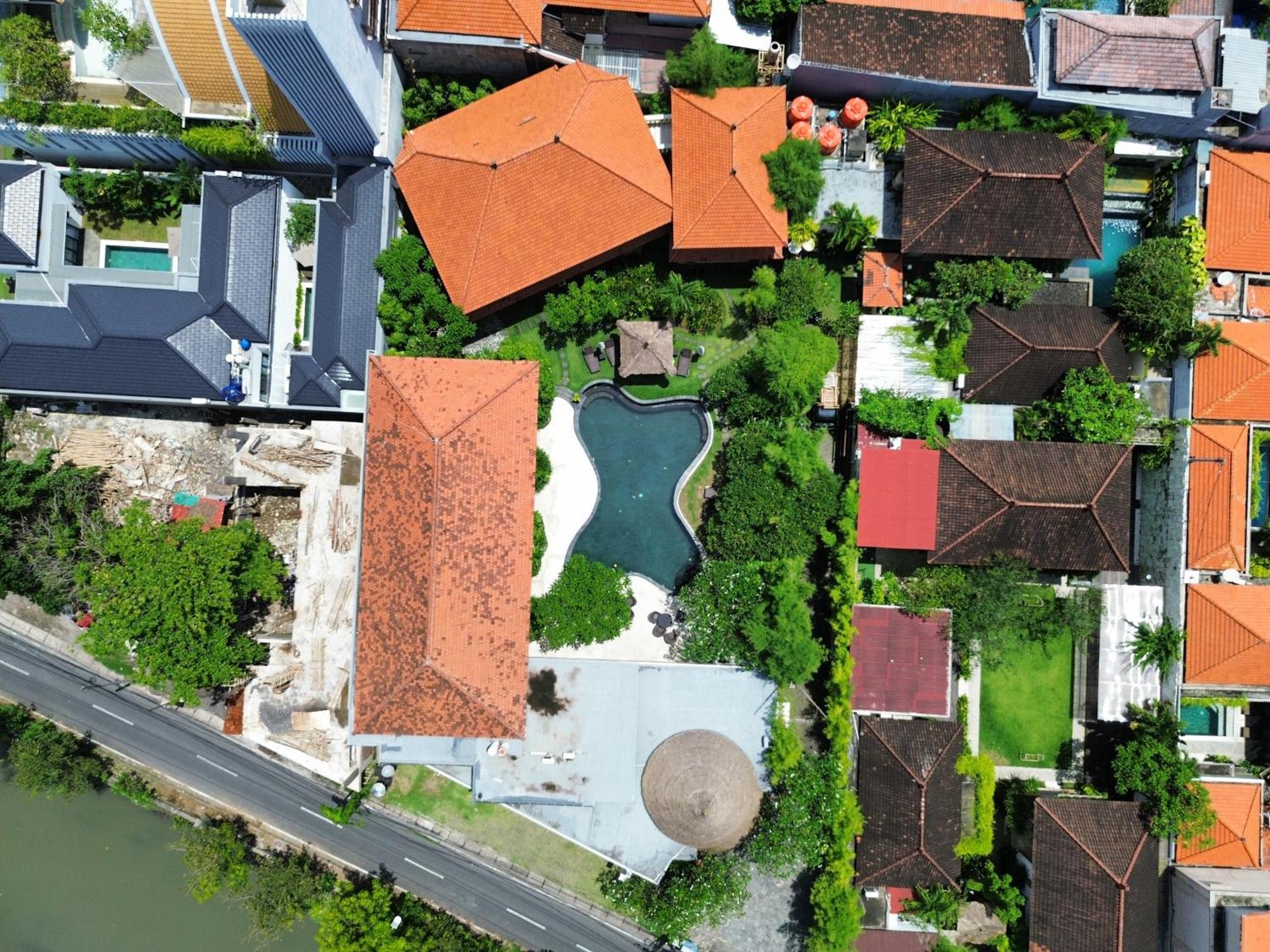Villa Diana Bali 16 Bedrooms Семиньяк Экстерьер фото