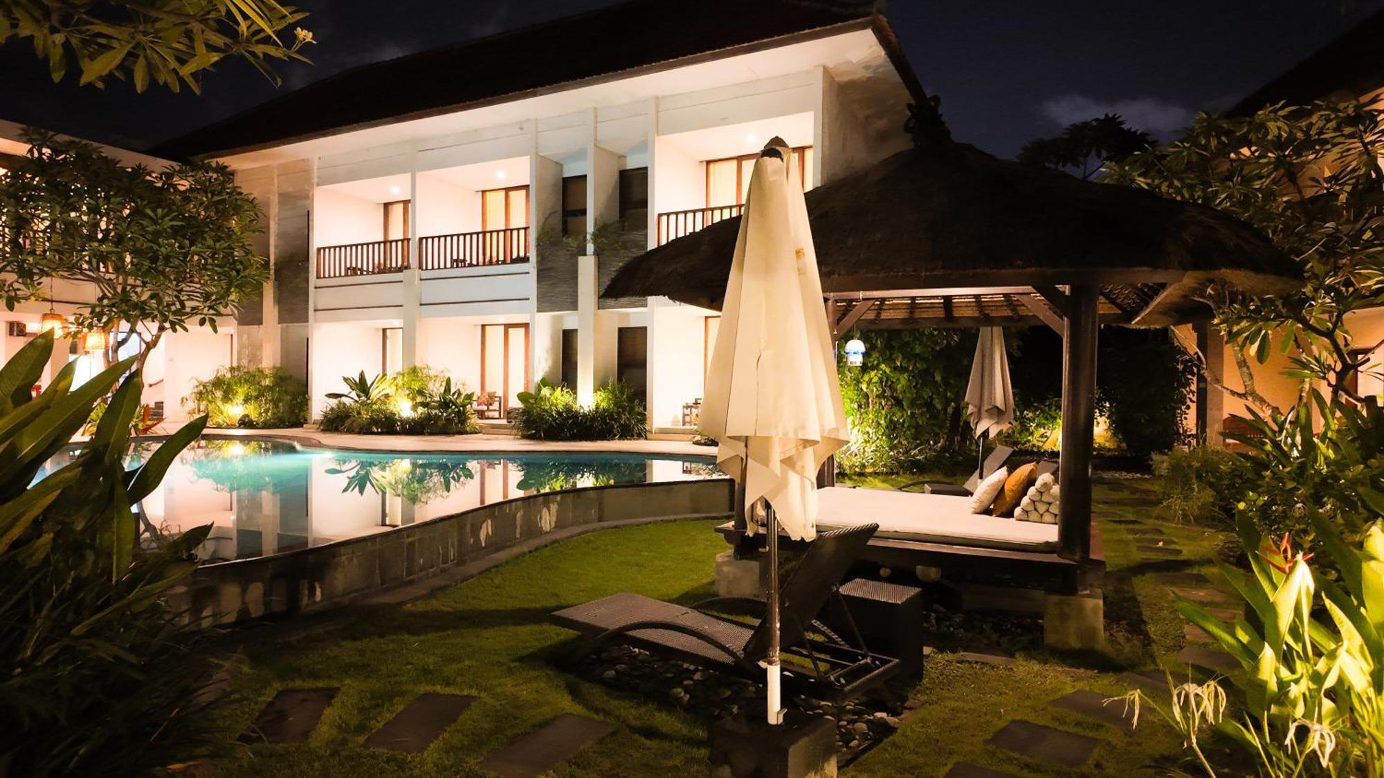 Villa Diana Bali 16 Bedrooms Семиньяк Экстерьер фото