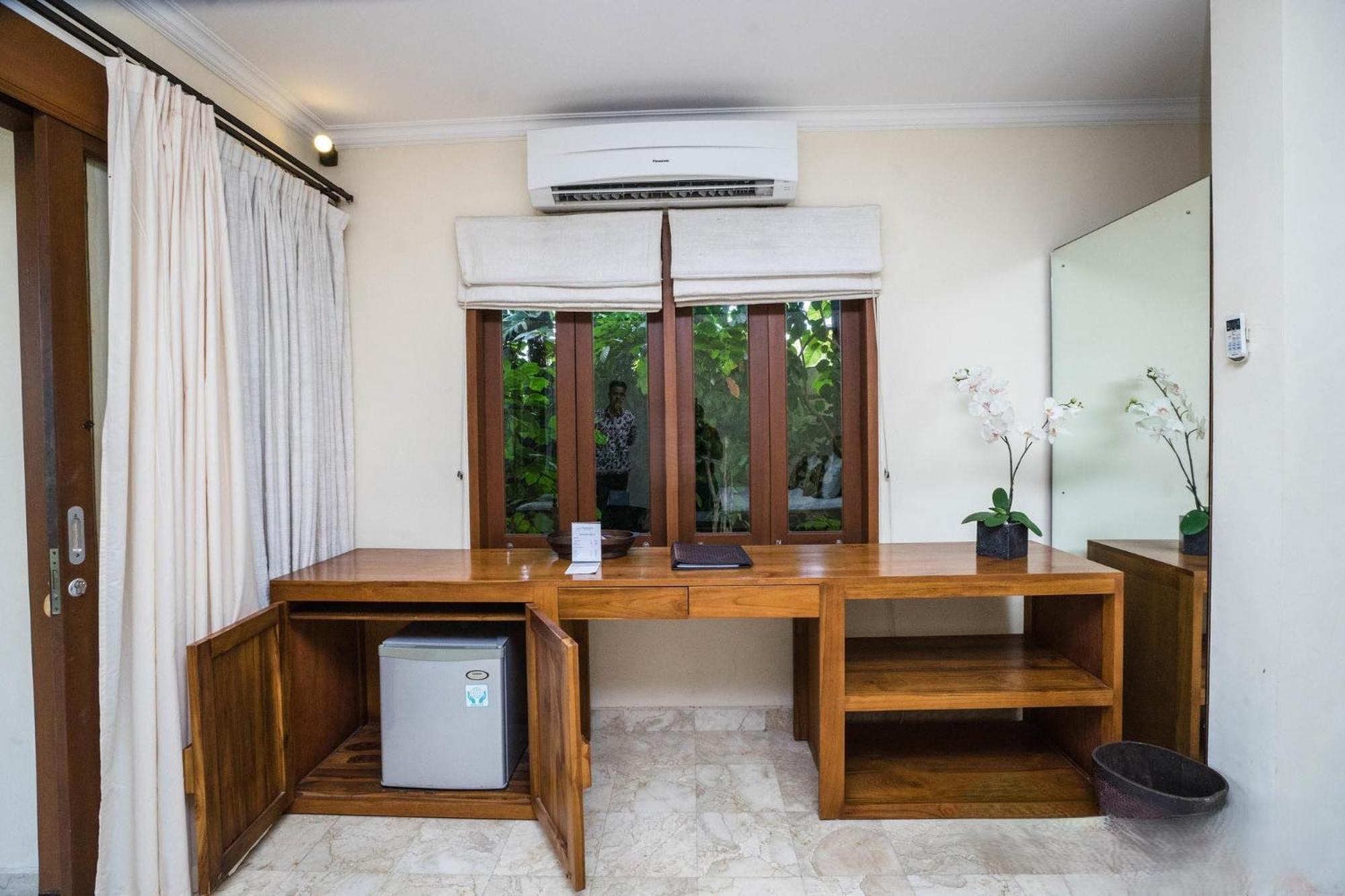 Villa Diana Bali 16 Bedrooms Семиньяк Экстерьер фото