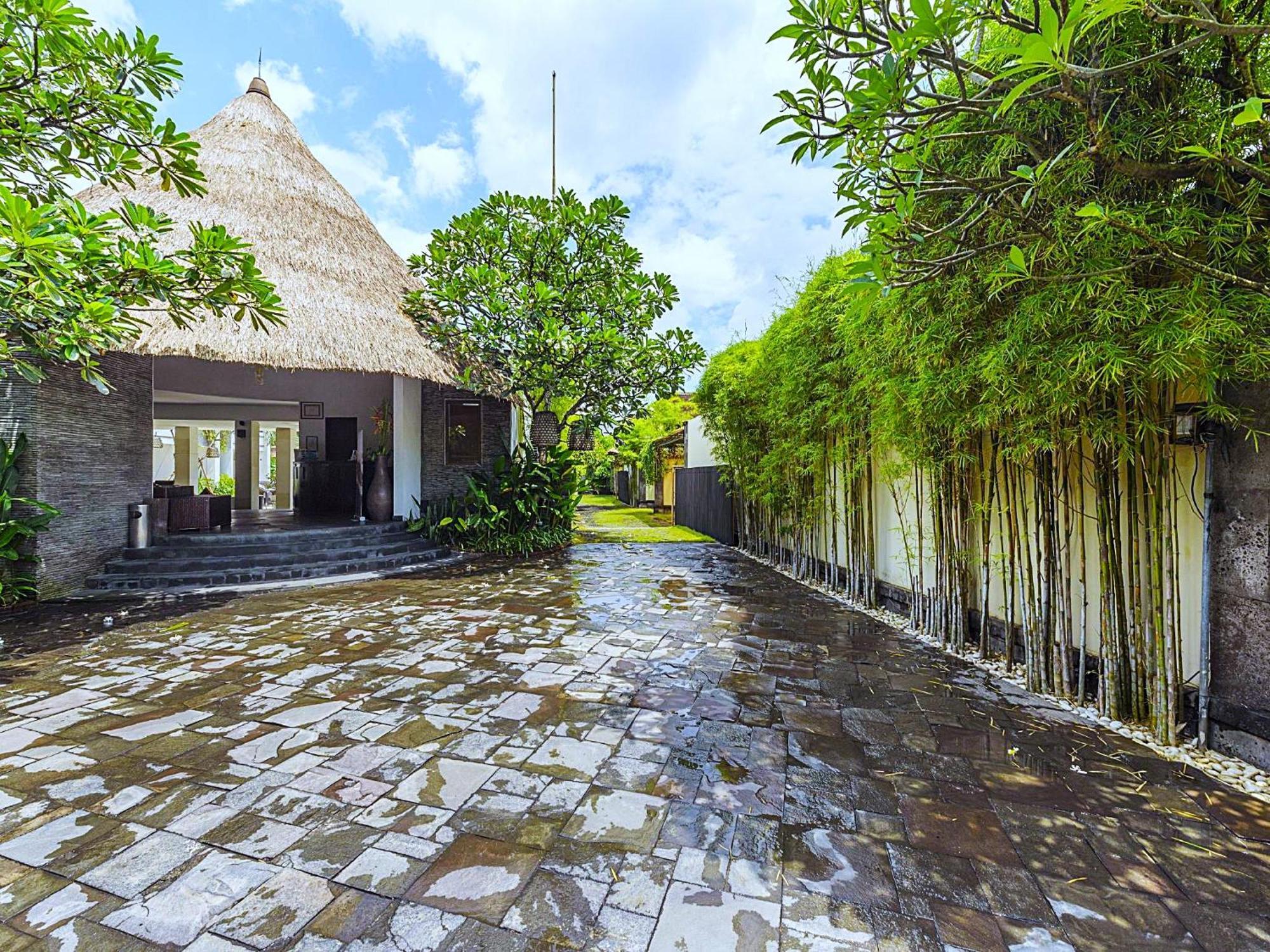 Villa Diana Bali 16 Bedrooms Семиньяк Экстерьер фото