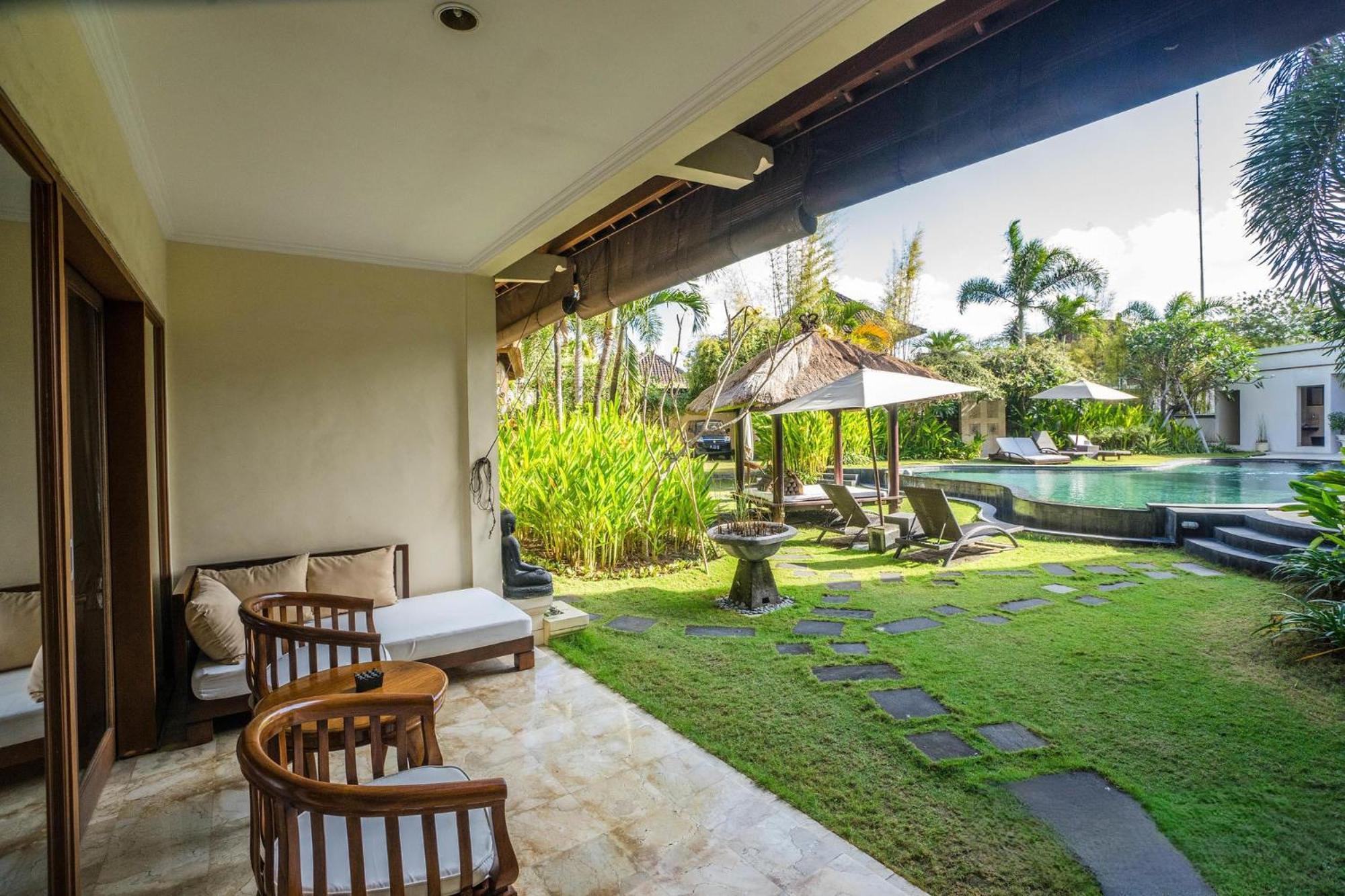 Villa Diana Bali 16 Bedrooms Семиньяк Экстерьер фото