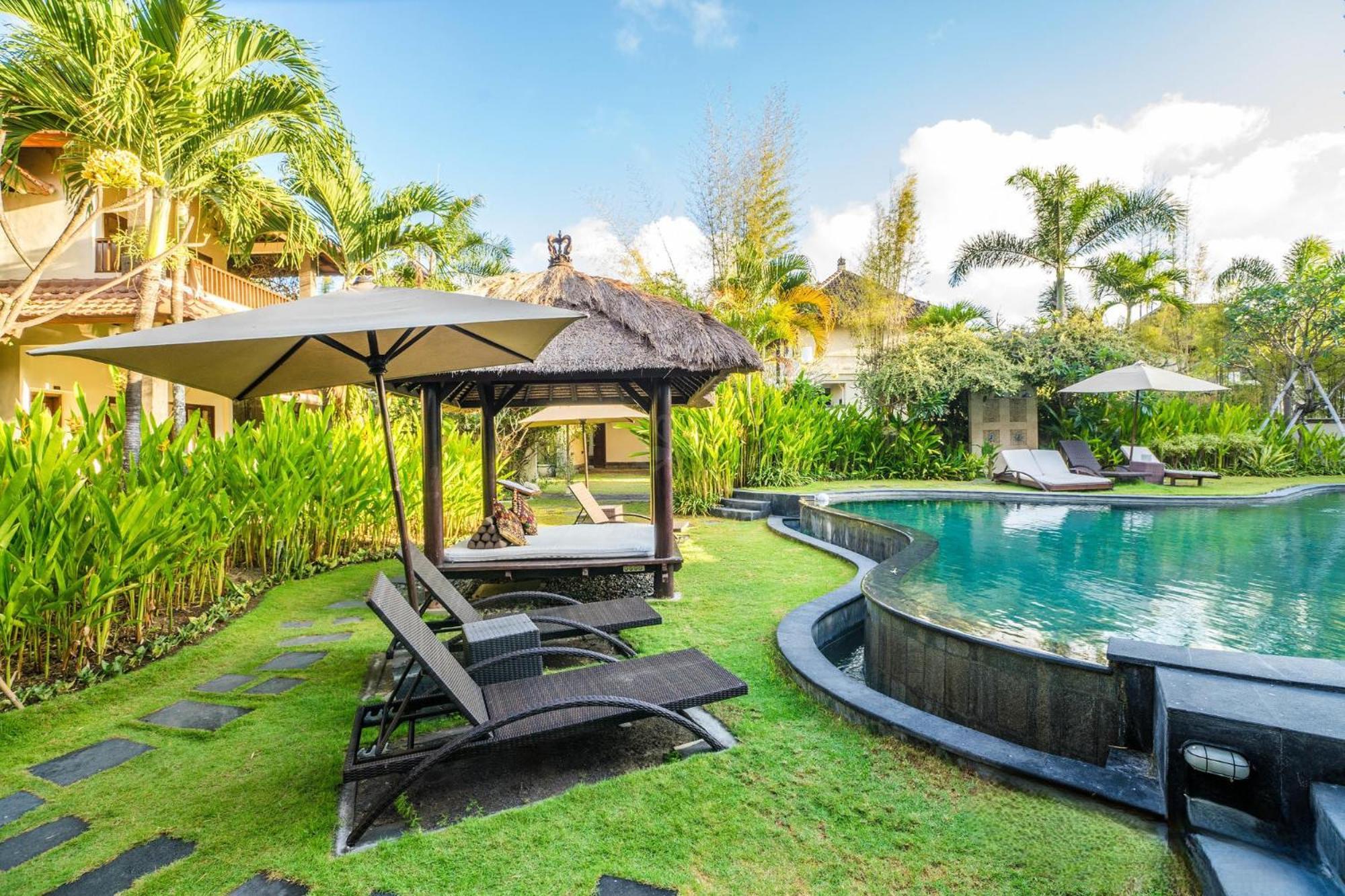 Villa Diana Bali 16 Bedrooms Семиньяк Экстерьер фото