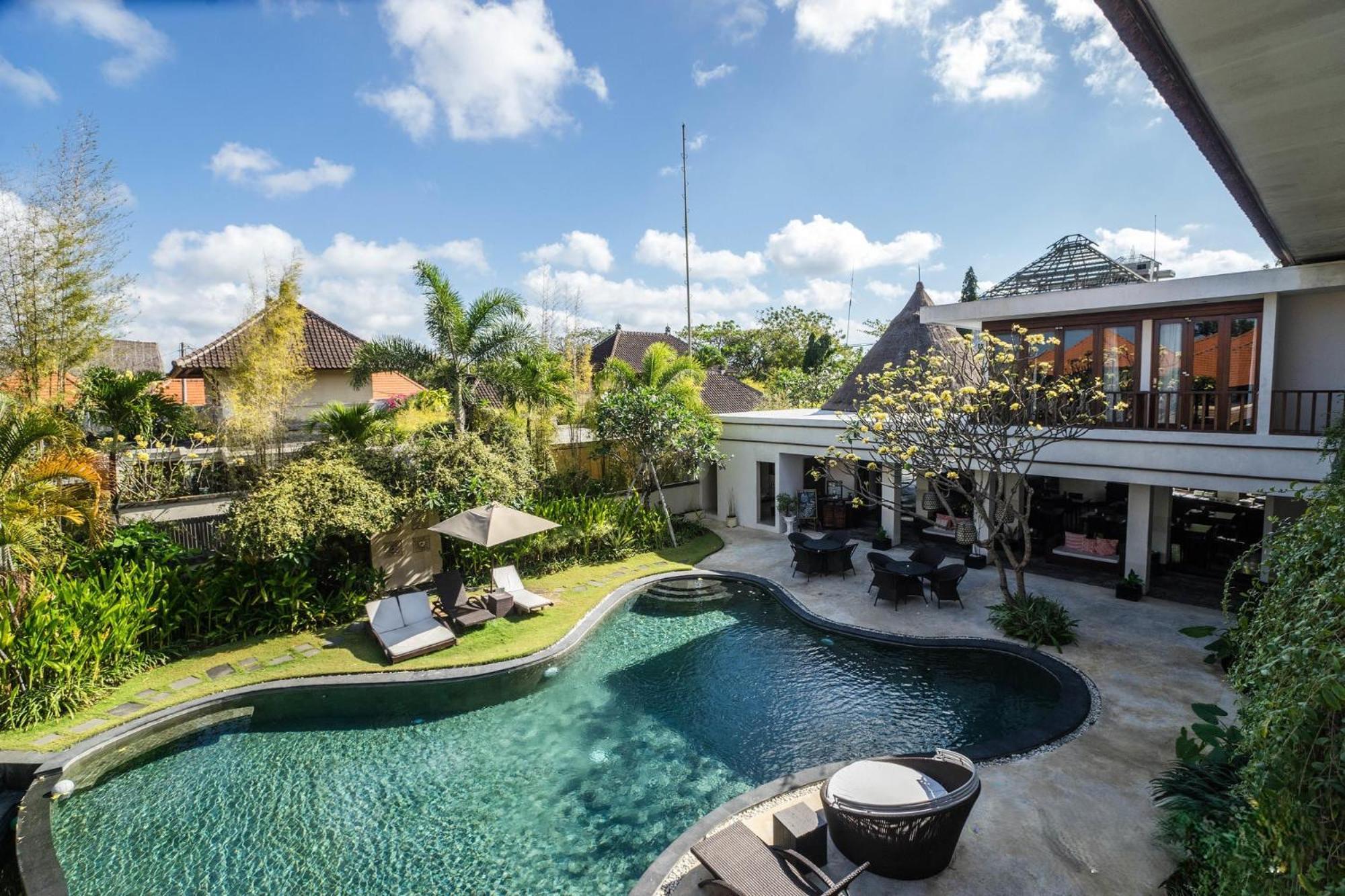 Villa Diana Bali 16 Bedrooms Семиньяк Экстерьер фото