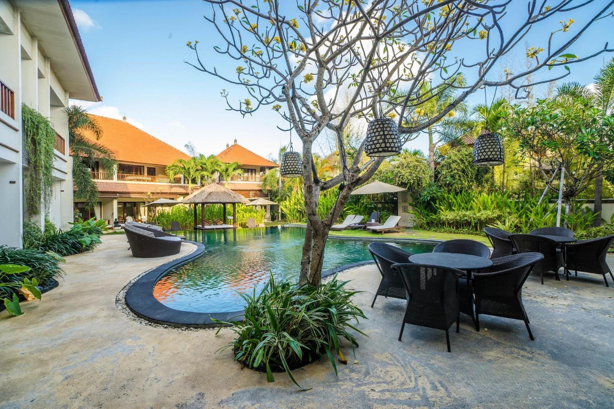 Villa Diana Bali 16 Bedrooms Семиньяк Экстерьер фото